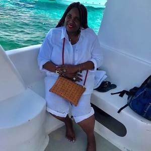 Meet your Posher, Patricia